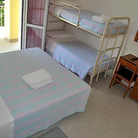Hotel Samoa 3*