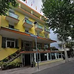 Samoa מלון 3*